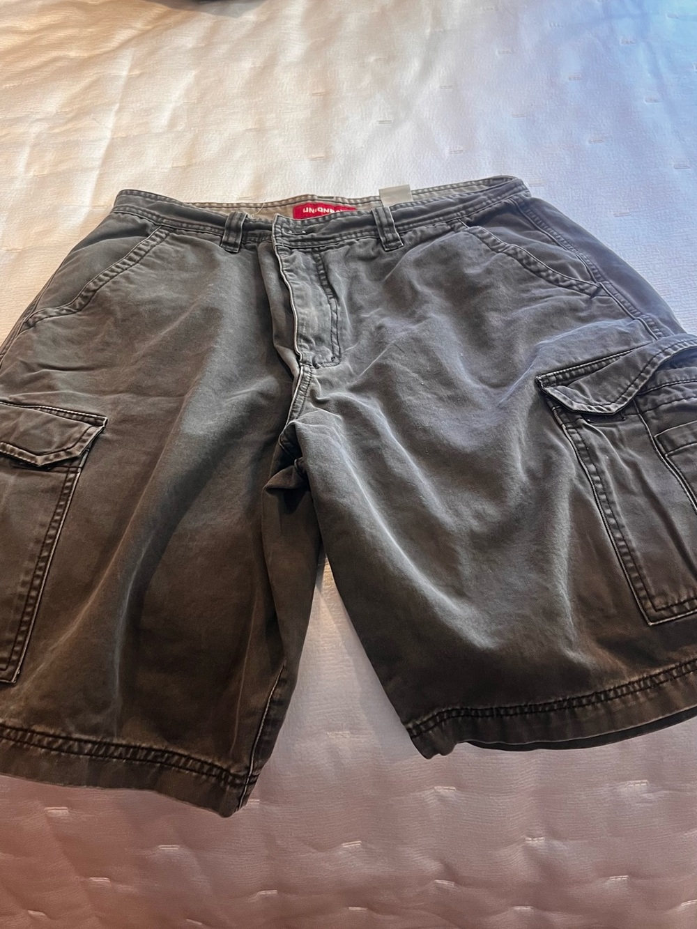 UNIONBAY 3 Men's Cargo Shorts Trio - Khaki, Olive, and Gray - Picture 6 of 7